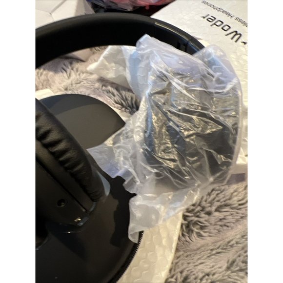 Black W/Case Bluetooth Headphones Over Ear WorWoder Wireless - Picture 3 of 5